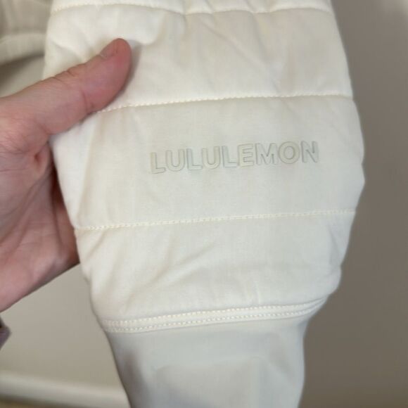 Like New Lululemon Light Ivory Dynamic Movement Hoodie Sz 6 - Picture 4 of 8